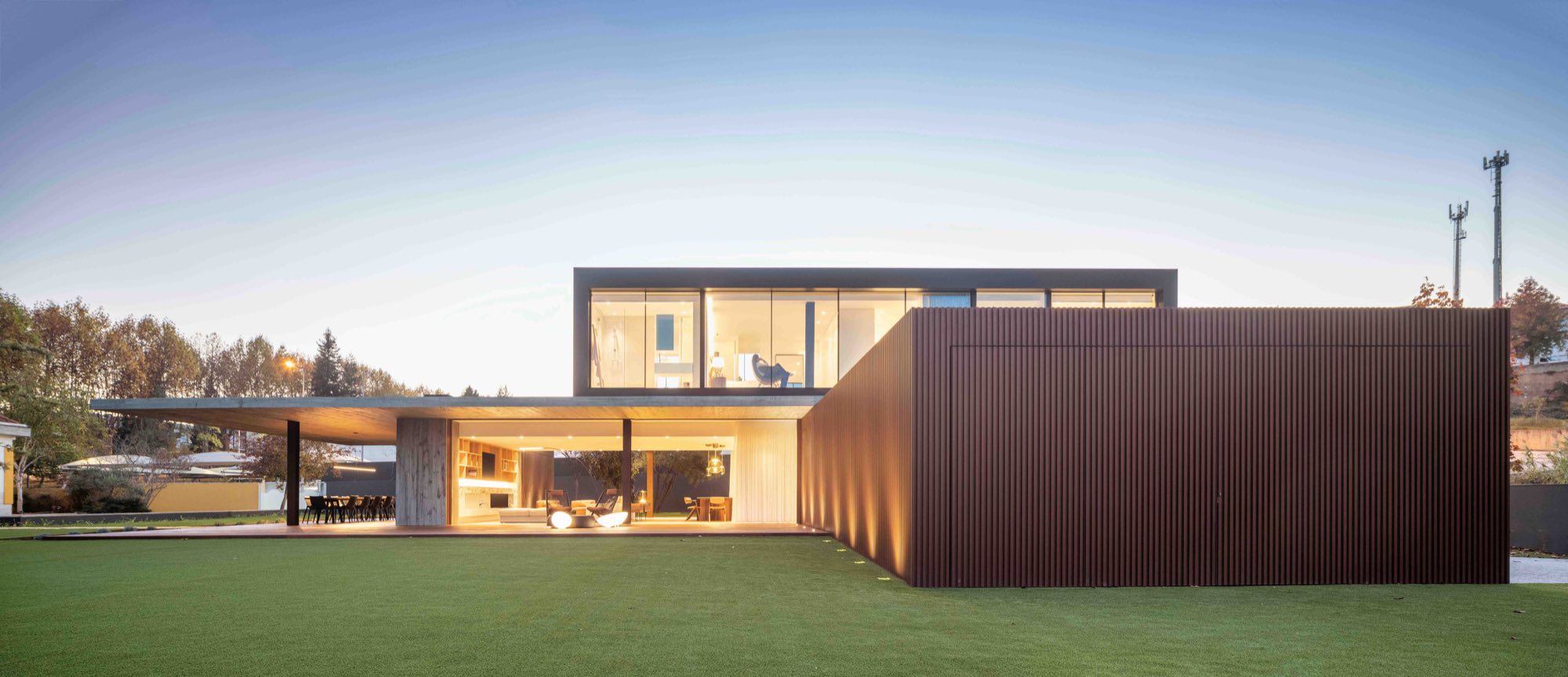 Casa RCR｜ポルトガル・アナディア — panoramah! 採用事例（設計：Visioarq Architecture & Planning）