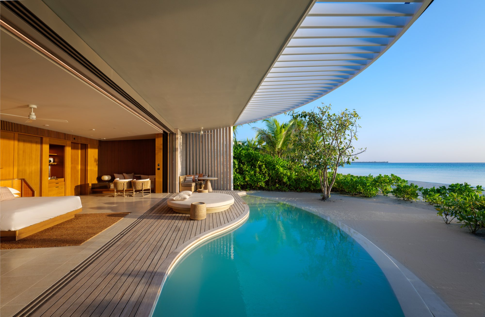 The Ritz-Carlton Maldives｜モルディブ・ファリ諸島 — panoramah! 採用事例（設計：Kerry Hill Architects）
