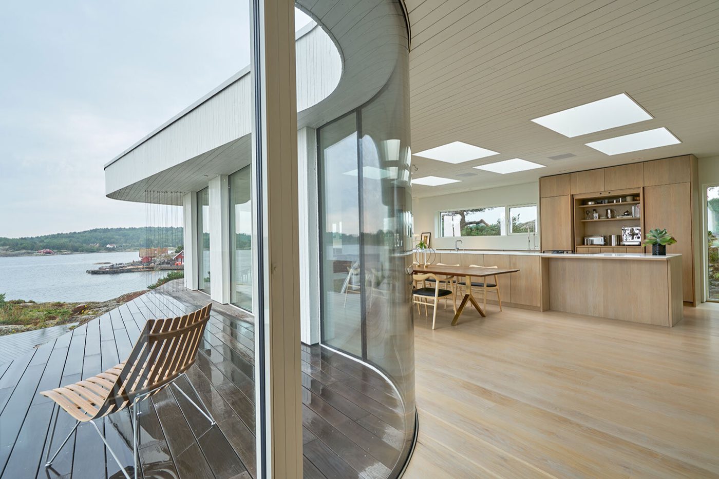 Villa AT｜ノルウェー・クリスチャンサン／ソグネ — panoramah! 採用事例（設計：Saunders Architecture — Todd Saunders）